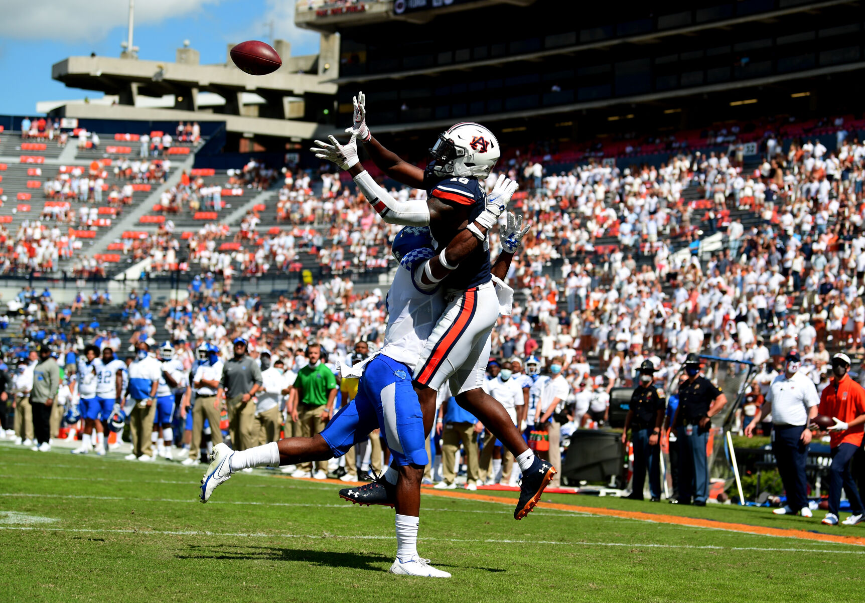 Football: Auburn vs Kentucky